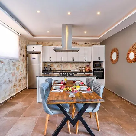 Villa İslamlar 2 Bedroom Secluded With Private Pool Hot Tub *
