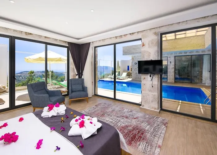 İslamlar 2 Bedroom Secluded With Private Pool Hot Tub 빌라 칼칸