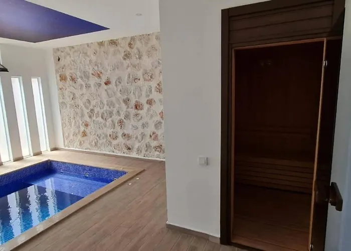 İslamlar 2 Bedroom Secluded With Private Pool Hot Tub 빌라 *