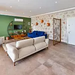 İslamlar 2 Bedroom Secluded With Private Pool Hot Tub וילה קלקן